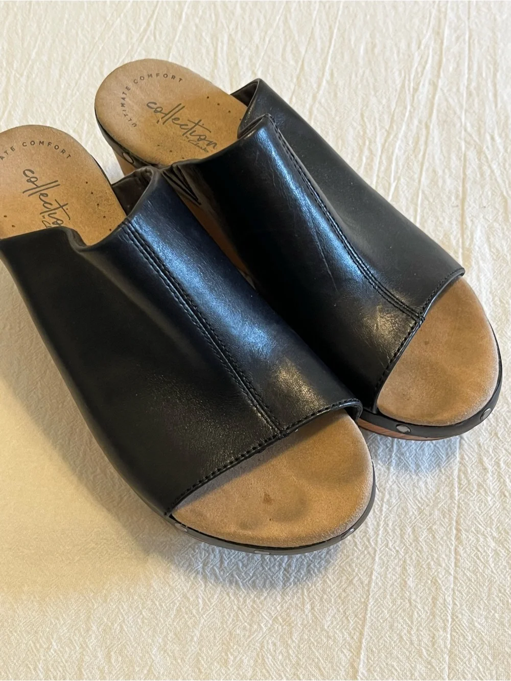 Clarks Collection Black Leather Open Toe Wedge Mule Sandals Clogs Women’s 8